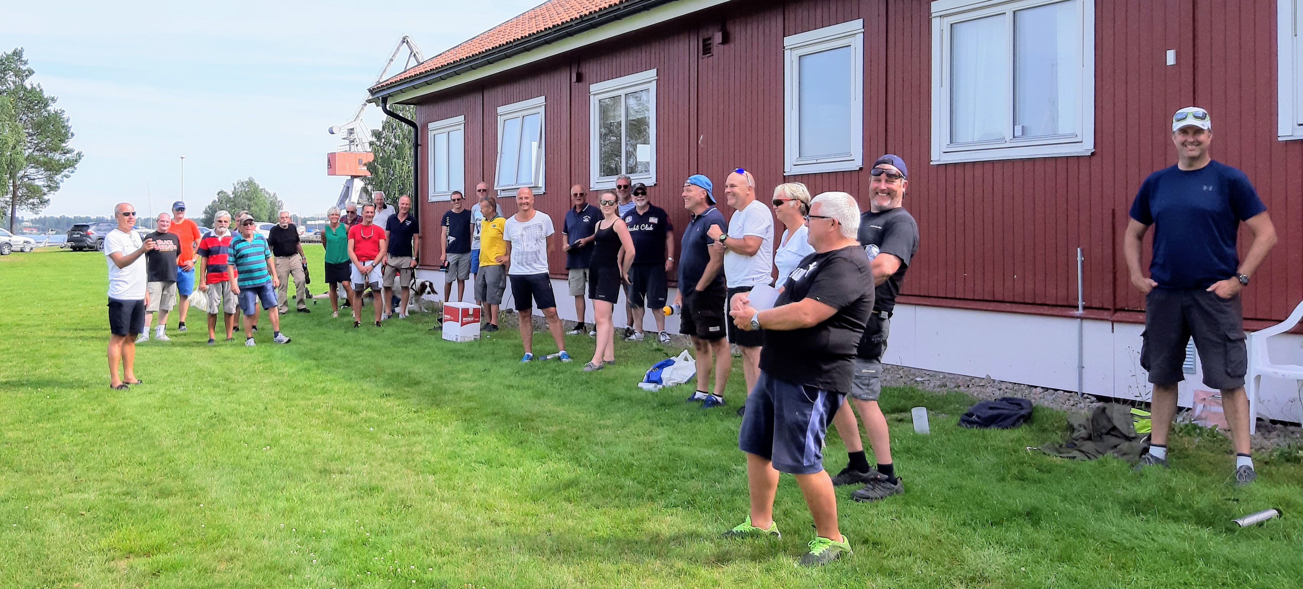 Glada deltagare efter väl genomfört race!